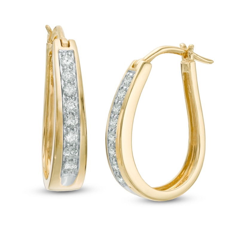 1/2 CT. T.W. Diamond Oval Hoop Earrings in 14K Gold | Zales Outlet