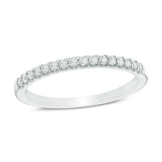 Vera Wang Love Collection 1/4 CT. T.W. Diamond Band in 14K White