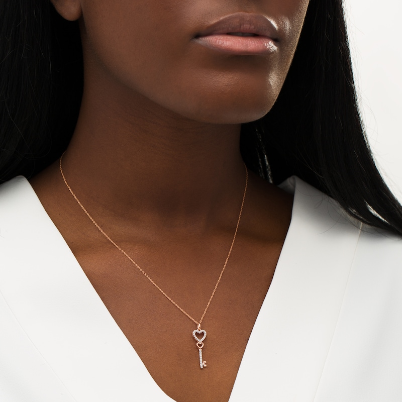 Zales Lock and Key Lariat Necklace in 10K Gold