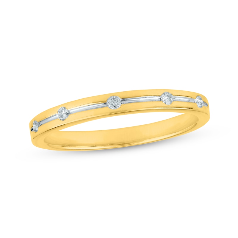 Main Image 1 of 1/15 CT. T.W. Diamond Five Stone Anniversary Band in 14K Gold