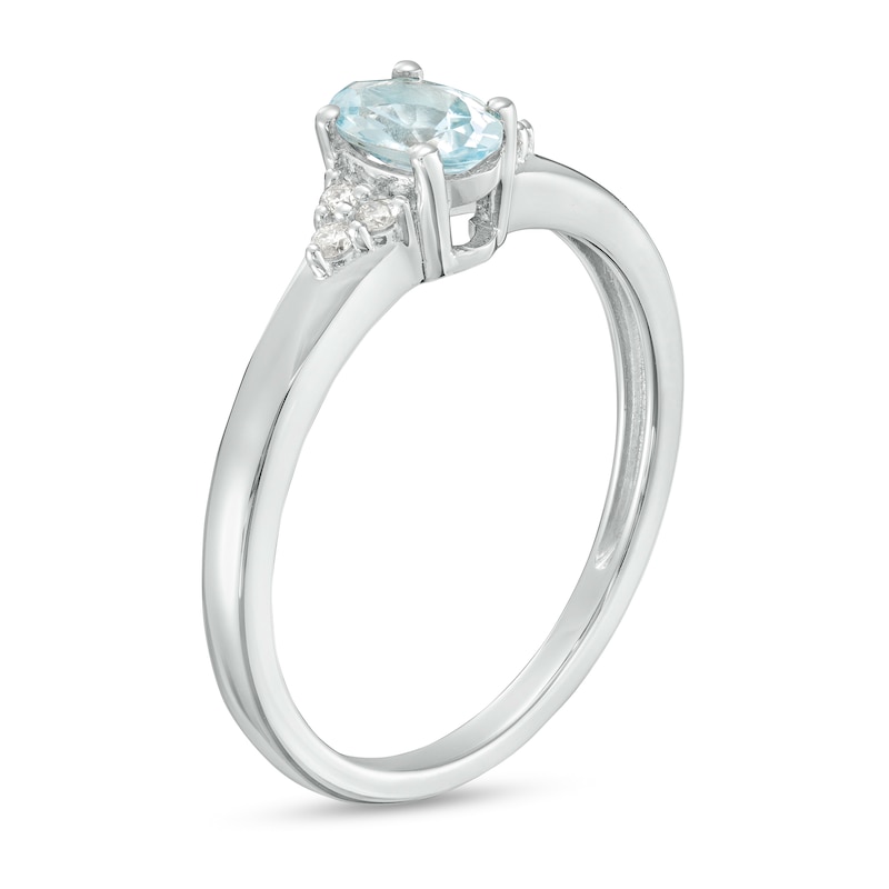 Main Image 3 of Oval Aquamarine and 1/20 CT. T.W. Diamond Tri-Sides Ring in 10K White Gold - Size 7