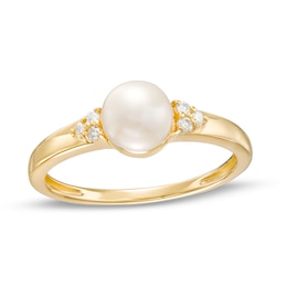 6.0mm Freshwater Cultured Pearl and 1/20 CT. T.W. Diamond Tri-Sides Ring in 10K Gold-Size 7