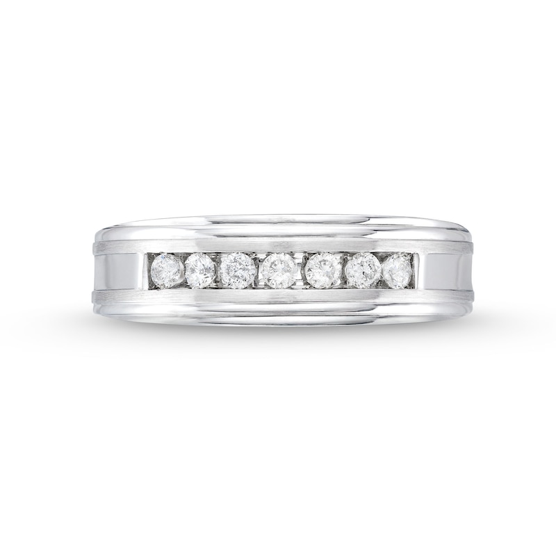 Main Image 4 of Men's 1/3 CT. T.W. Diamond Ridged Edge Seven Stone Band in 10K White Gold