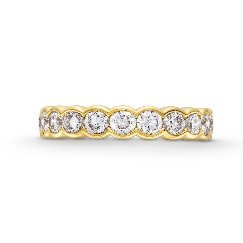 Main Image 4 of 1-1/2 CT. T.W. Certified Lab-Created Diamond Bezel-Set Twelve Stone Scallop Edge Anniversary Band in 14K Gold (F/VS2)