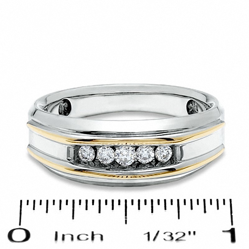 Previously Owned - Men's 1/2 CT. T.W. Diamond Five Stone Band in 10K Two-Tone Gold