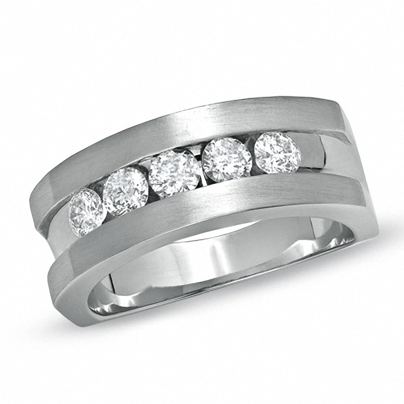 Main Image 1 of Previously Owned - Men's 1 CT. T.W. Diamond Five Stone Band in 14K White Gold