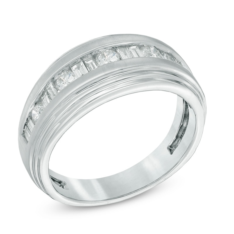 Main Image 2 of Previously Owned - Men's 1 CT. T.W. Round and Baguette Diamond Wedding Band in 14K White Gold