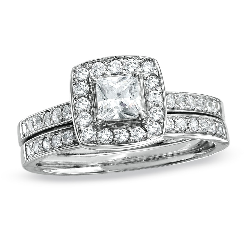 Previously Owned - 3/4 CT. T.W. Princess-Cut Diamond Framed Bridal Set in 14K White Gold