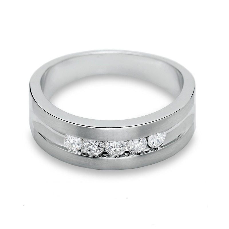 Main Image 3 of Previously Owned - Men's 1/2 CT. T.W. Diamond Five Stone Brushed Band in 14K White Gold