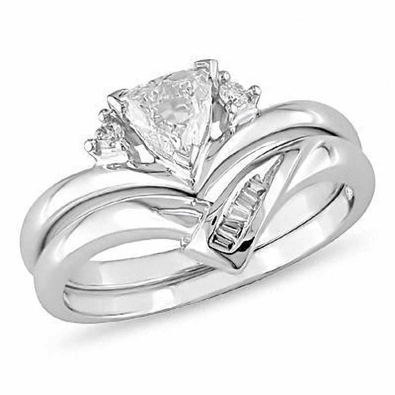 Main Image 1 of Previously Owned - 1/3 CT. T.W. Trillion-Cut Diamond Bridal Set in 14K White Gold