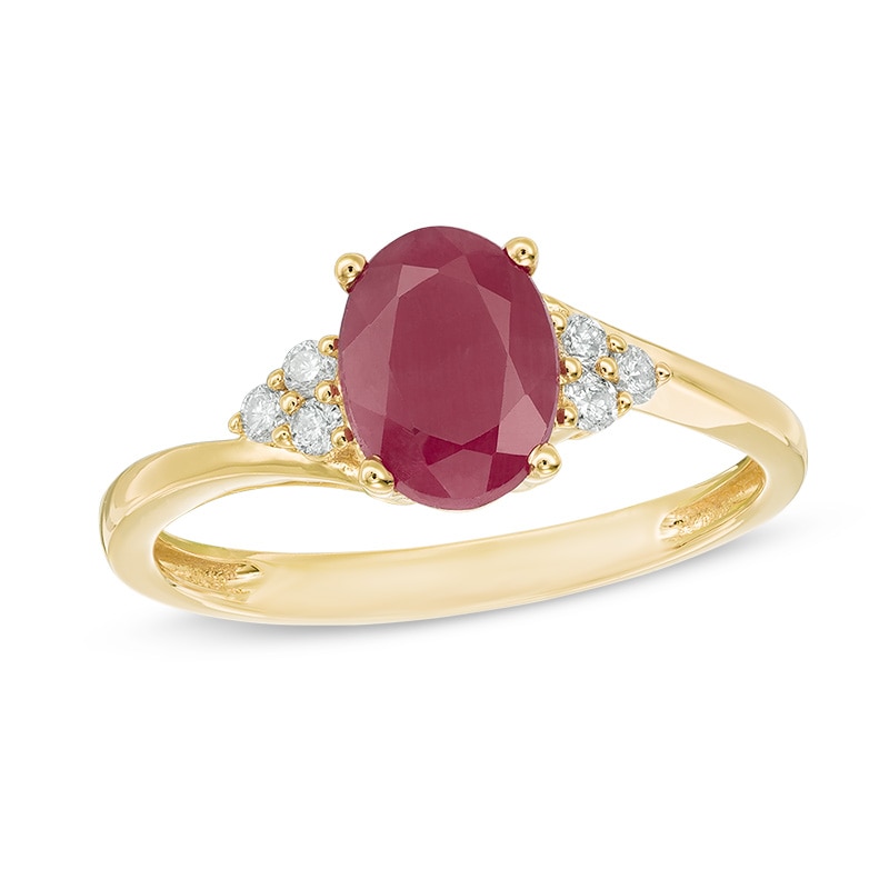 Previously Owned - Oval Ruby and 1/10 CT. T.W. Diamond Tri-Sides Ring in 10K Gold