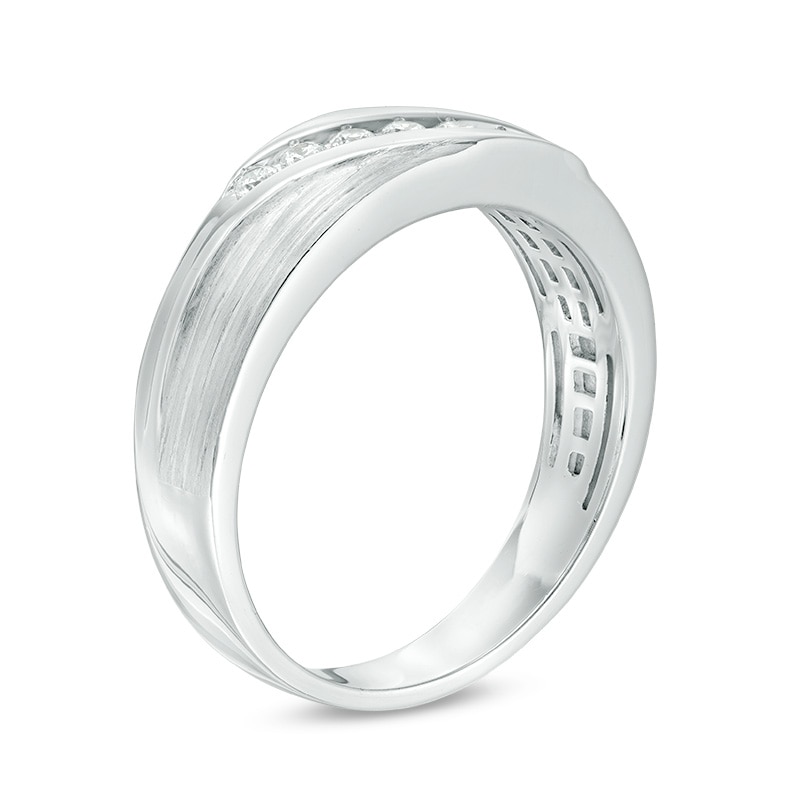 Previously Owned - Men's 1/4 CT. T.W. Diamond Seven Stone Slant Wedding Band in 10K White Gold