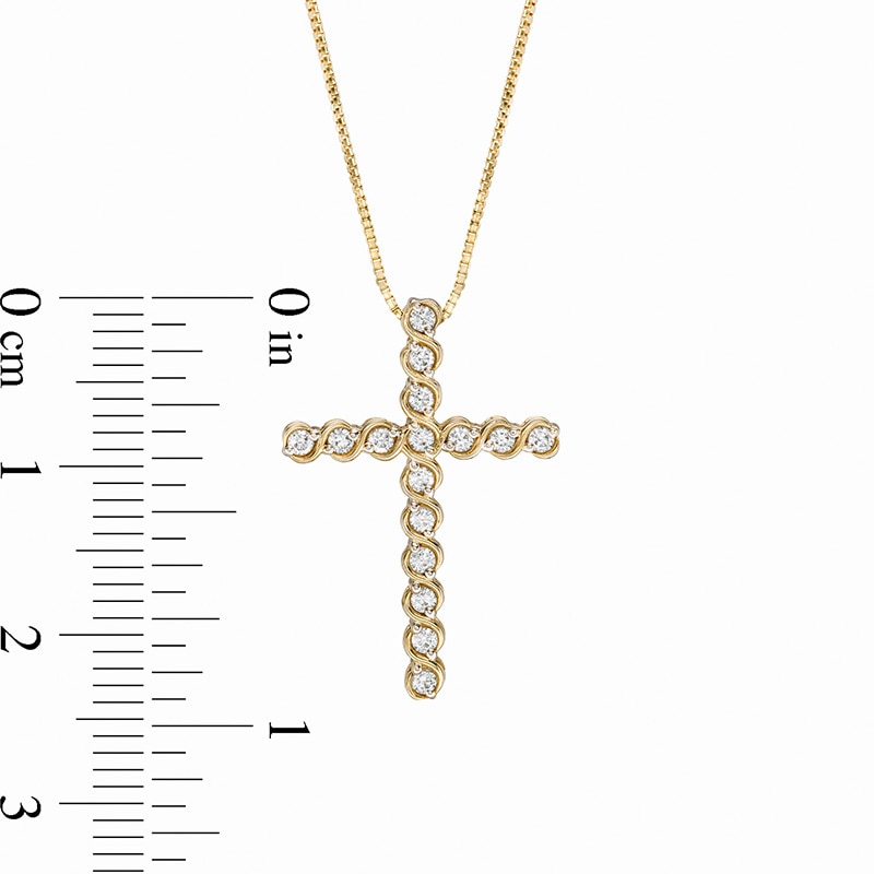 Previously Owned - 1/4 CT. T.W. Diamond Cross Pendant in 10K Gold