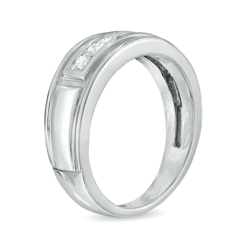 Previously Owned - Men's 1/2 CT. T.W. Square-Cut Diamond Five Stone Band in 10K White Gold