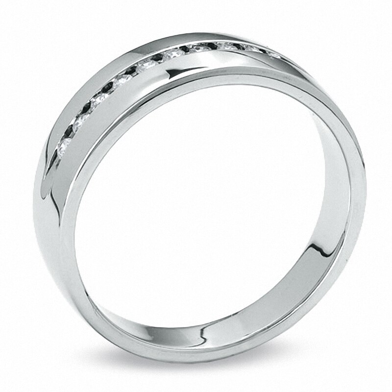 Main Image 2 of Previously Owned - Men's 1/4 CT. T.W. Channel Set Diamond Wedding Band in 14K White Gold