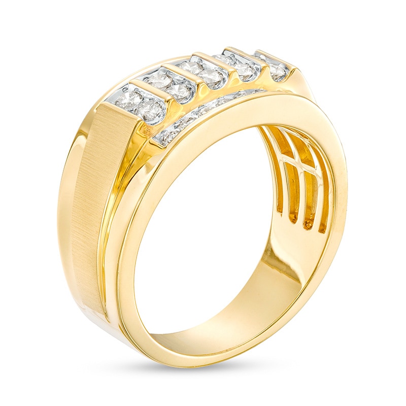 Previously Owned - Men's 3/4 CT. T.W. Diamond Four Row Satin Stepped Edge Ring in 10K Gold