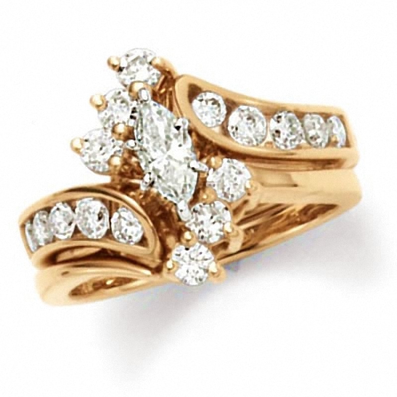 Previously Owned - 2 CT. T.W. Marquise Diamond Bridal Set in 14K Gold